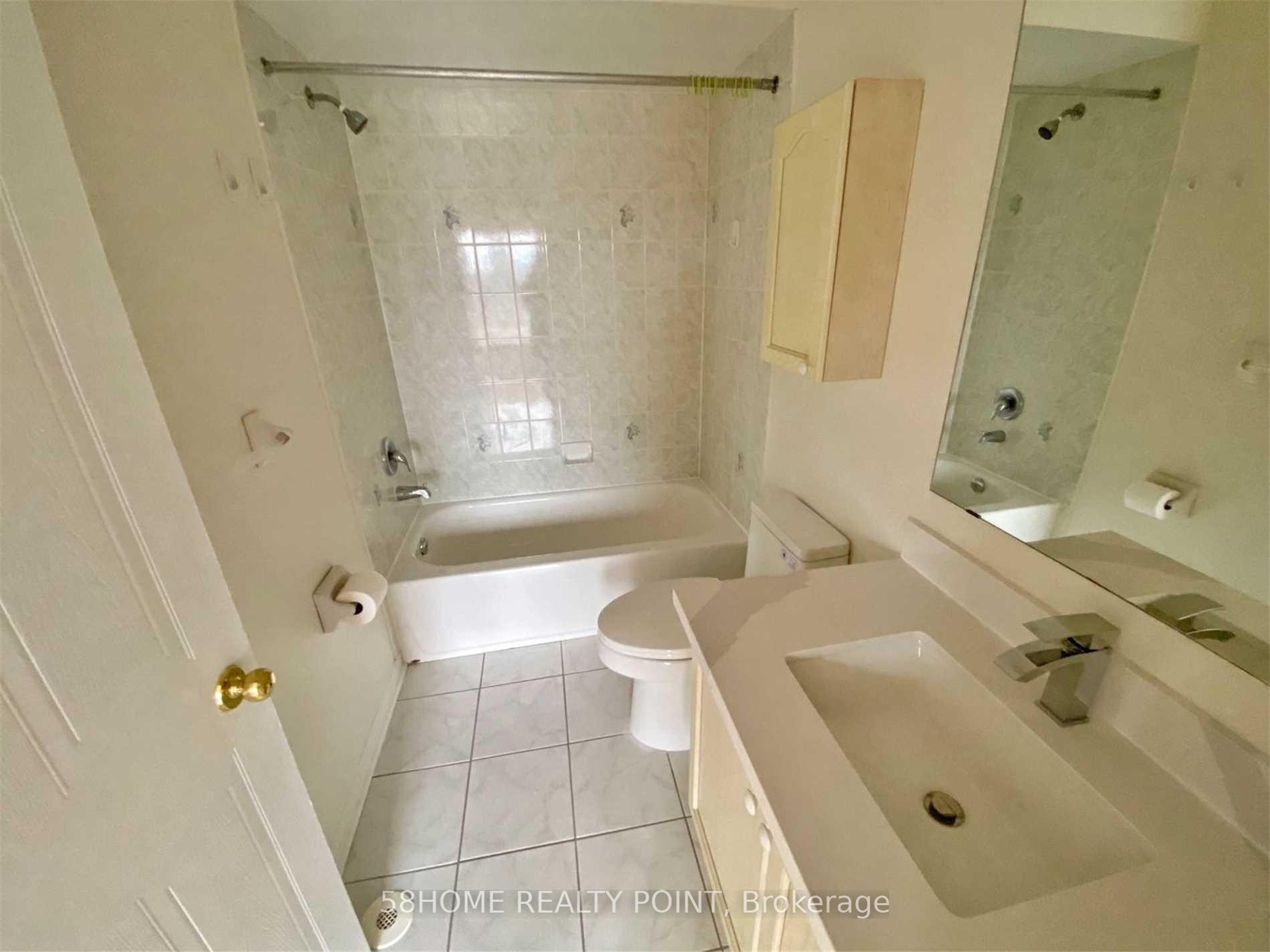 Photo 14 of Unit Upper, 17 Exchequer Place, Scarborough, Agincourt North — HOMEH