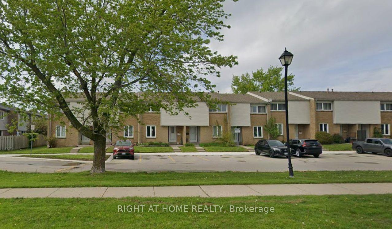 Photo 2 of Unit 136, 500 Osgoode Drive, London, South Y — HOMEH