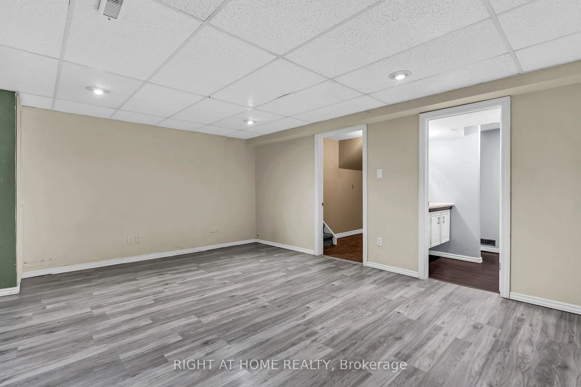 Photo 19 of Unit 136, 500 Osgoode Drive, London, South Y — HOMEH