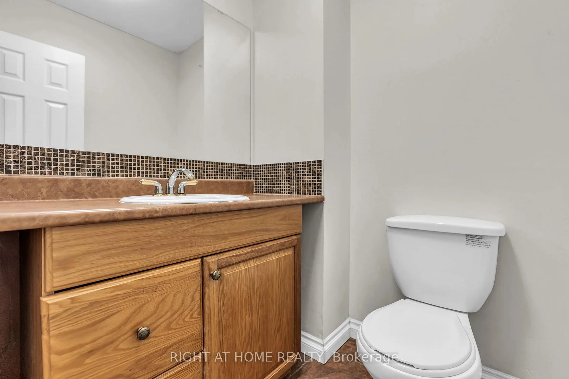 Photo 29 of Unit 136, 500 Osgoode Drive, London, South Y — HOMEH