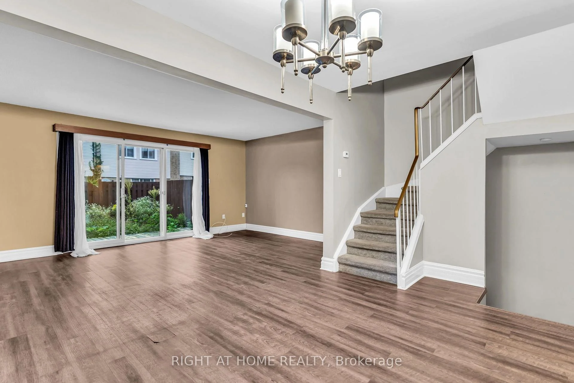 Photo 33 of Unit 136, 500 Osgoode Drive, London, South Y — HOMEH