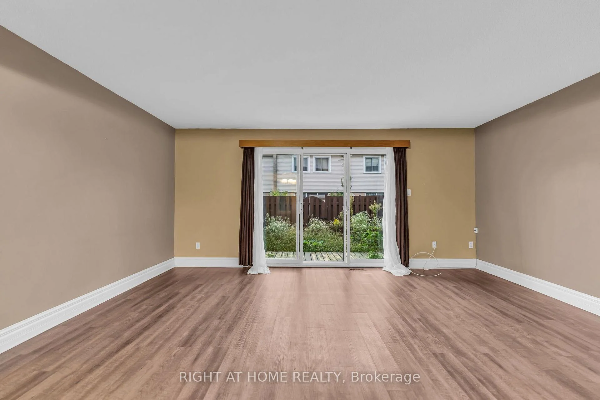 Photo 36 of Unit 136, 500 Osgoode Drive, London, South Y — HOMEH