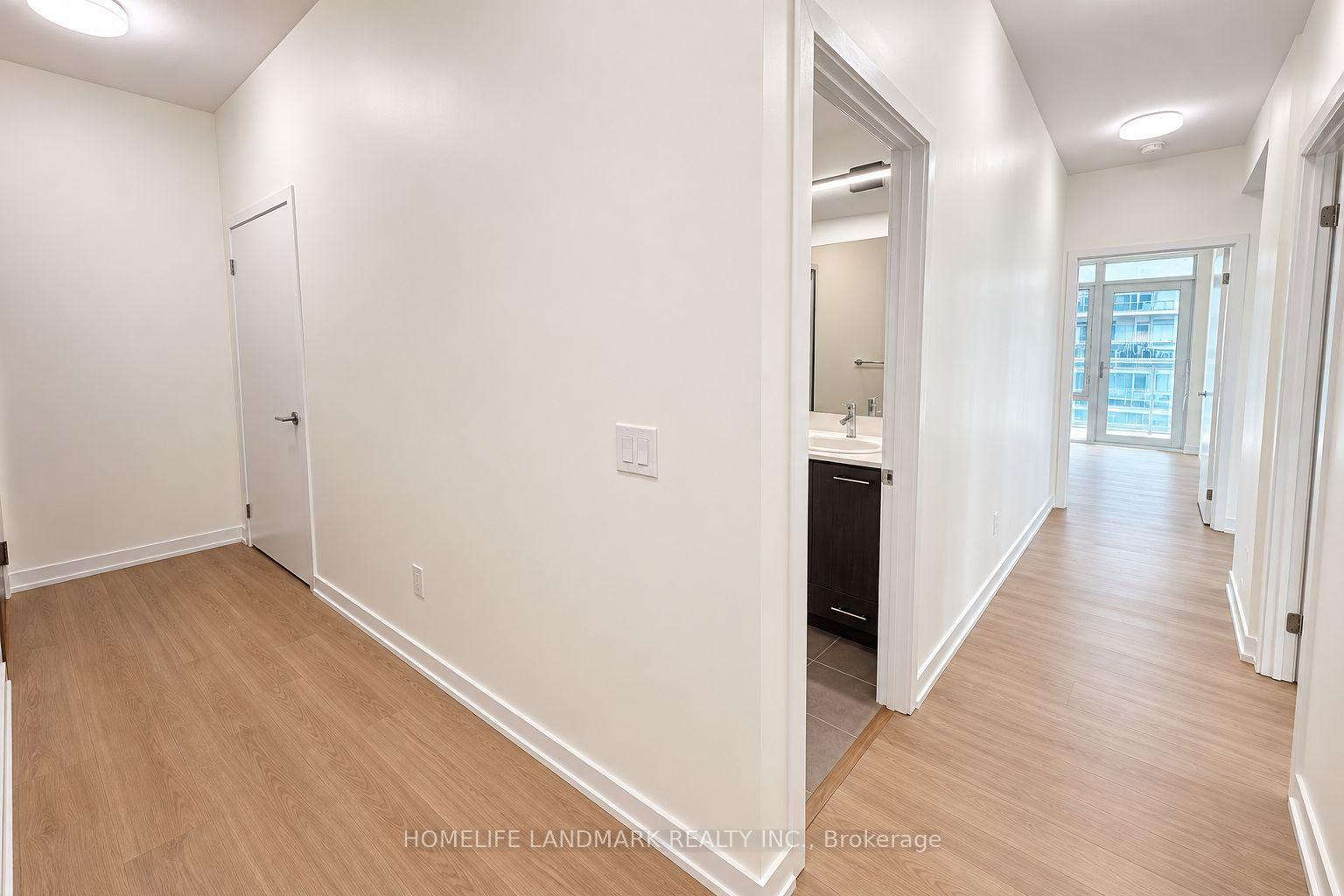 Photo 2 of Unit 805, 360 Square One Drive, Mississauga, City Centre — HOMEH