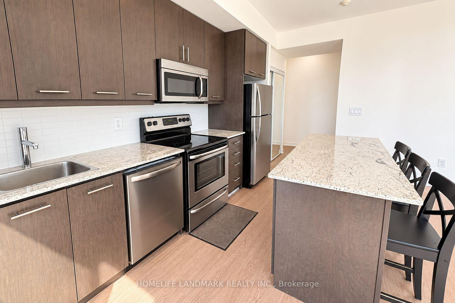 Photo 9 of Unit 805, 360 Square One Drive, Mississauga, City Centre — HOMEH