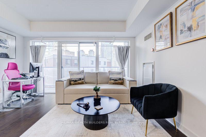 Photo 9 of Unit 1707, 58 Orchard View Boulevard, Toronto, Yonge-Eglinton — HOMEH