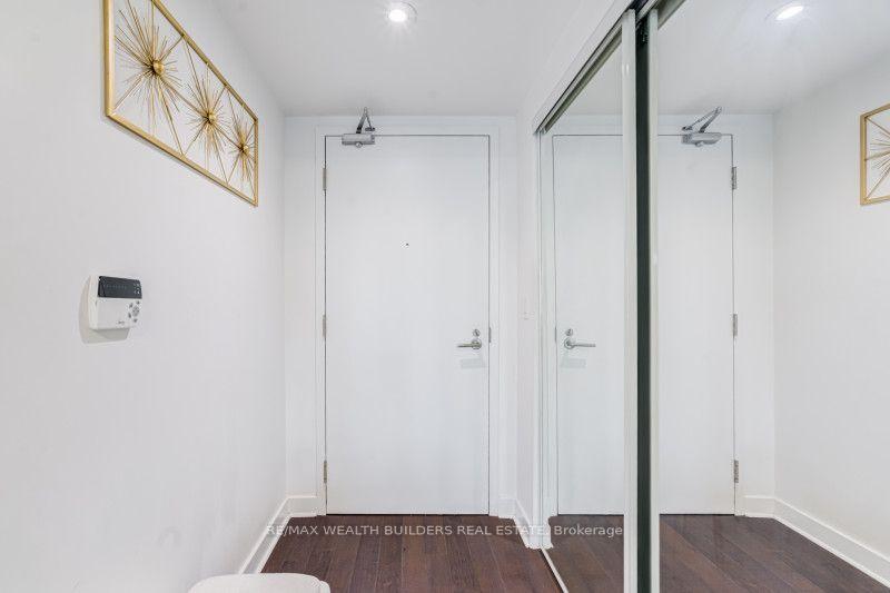 Photo 13 of Unit 1707, 58 Orchard View Boulevard, Toronto, Yonge-Eglinton — HOMEH