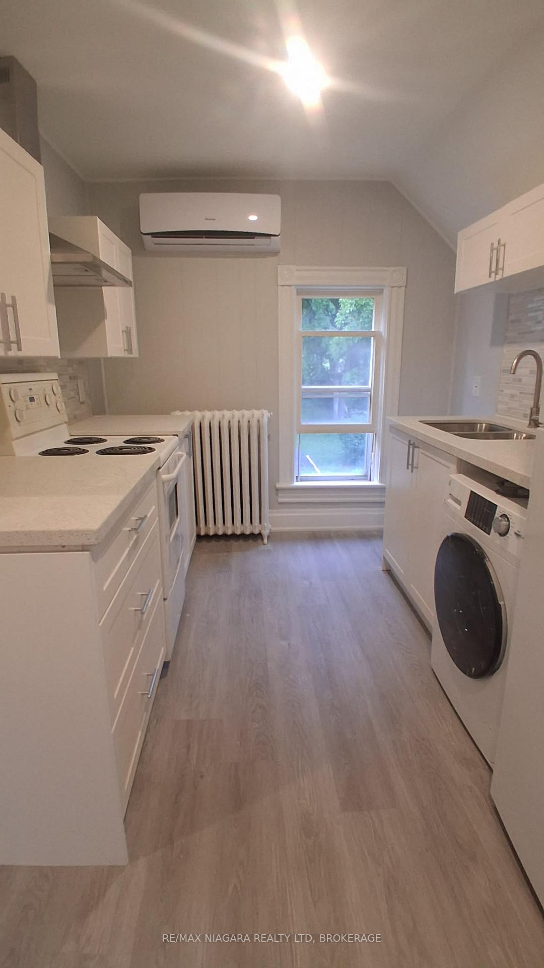 Photo 1 of Unit 2nd Floor, 6083 Barker Street, Niagara Falls, Dorchester — HOMEH