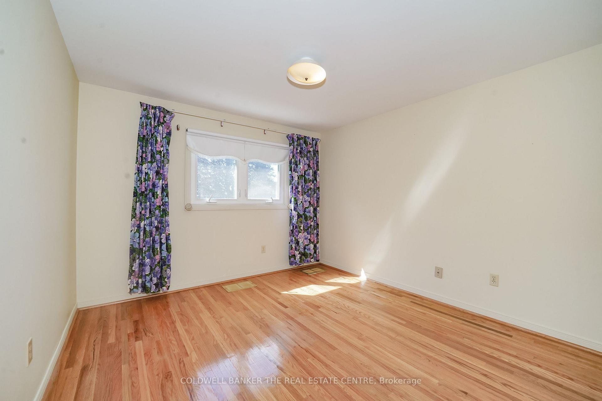 Photo 31 of 111 Briarscross Boulevard, Scarborough, Agincourt North — HOMEH