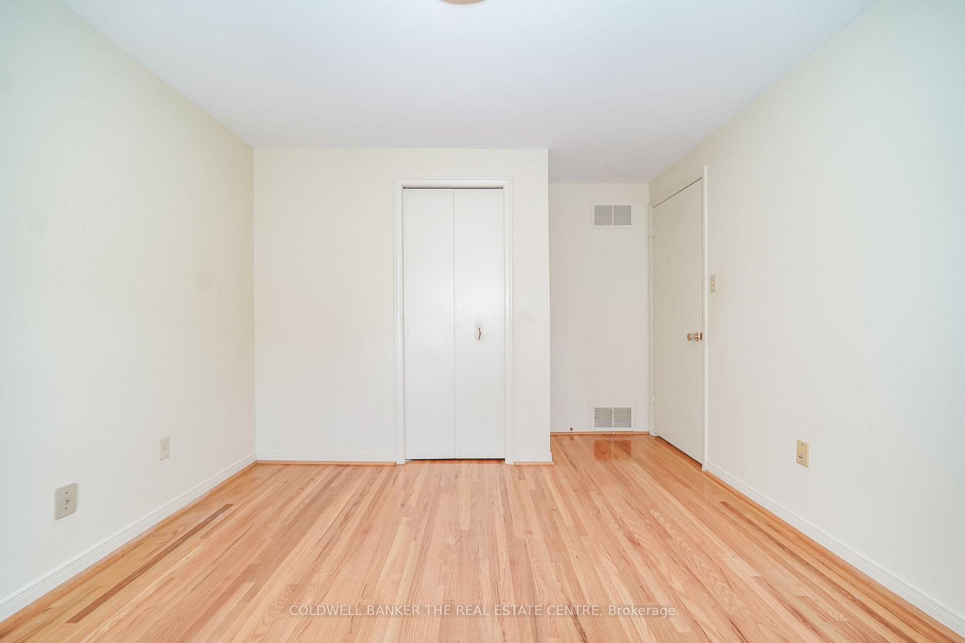 Photo 32 of 111 Briarscross Boulevard, Scarborough, Agincourt North — HOMEH