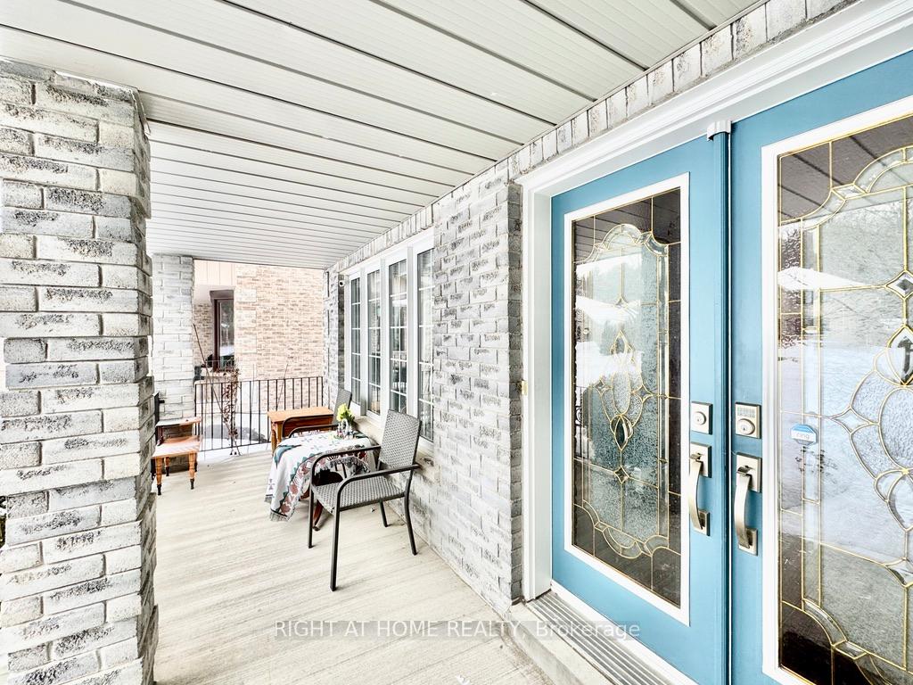 Photo 5 of 16 Grants Way, Barrie, Ardagh — HOMEH