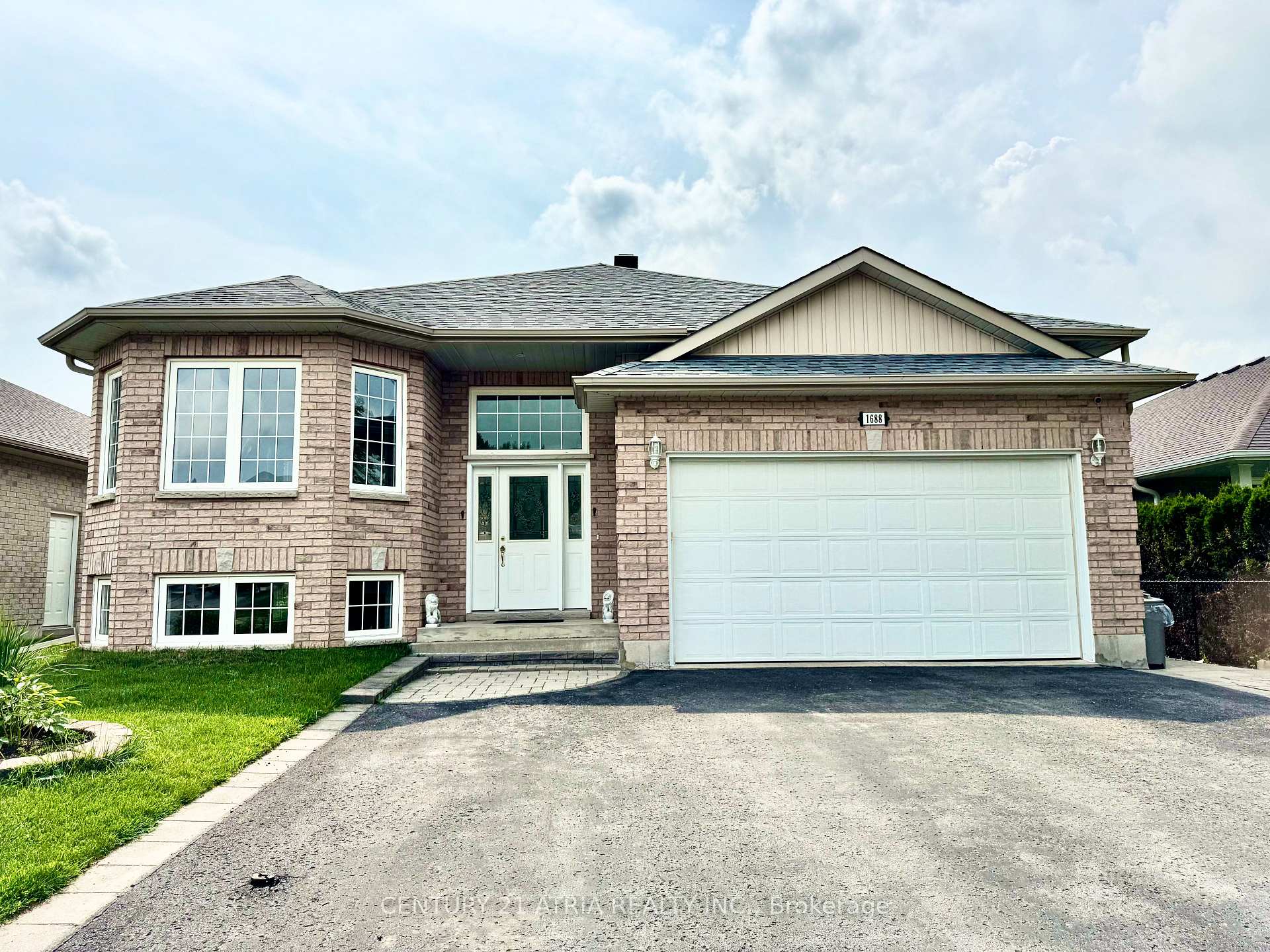 Photo 28 of 1688 Keppler Crescent, Peterborough, Monaghan Ward 2 — HOMEH