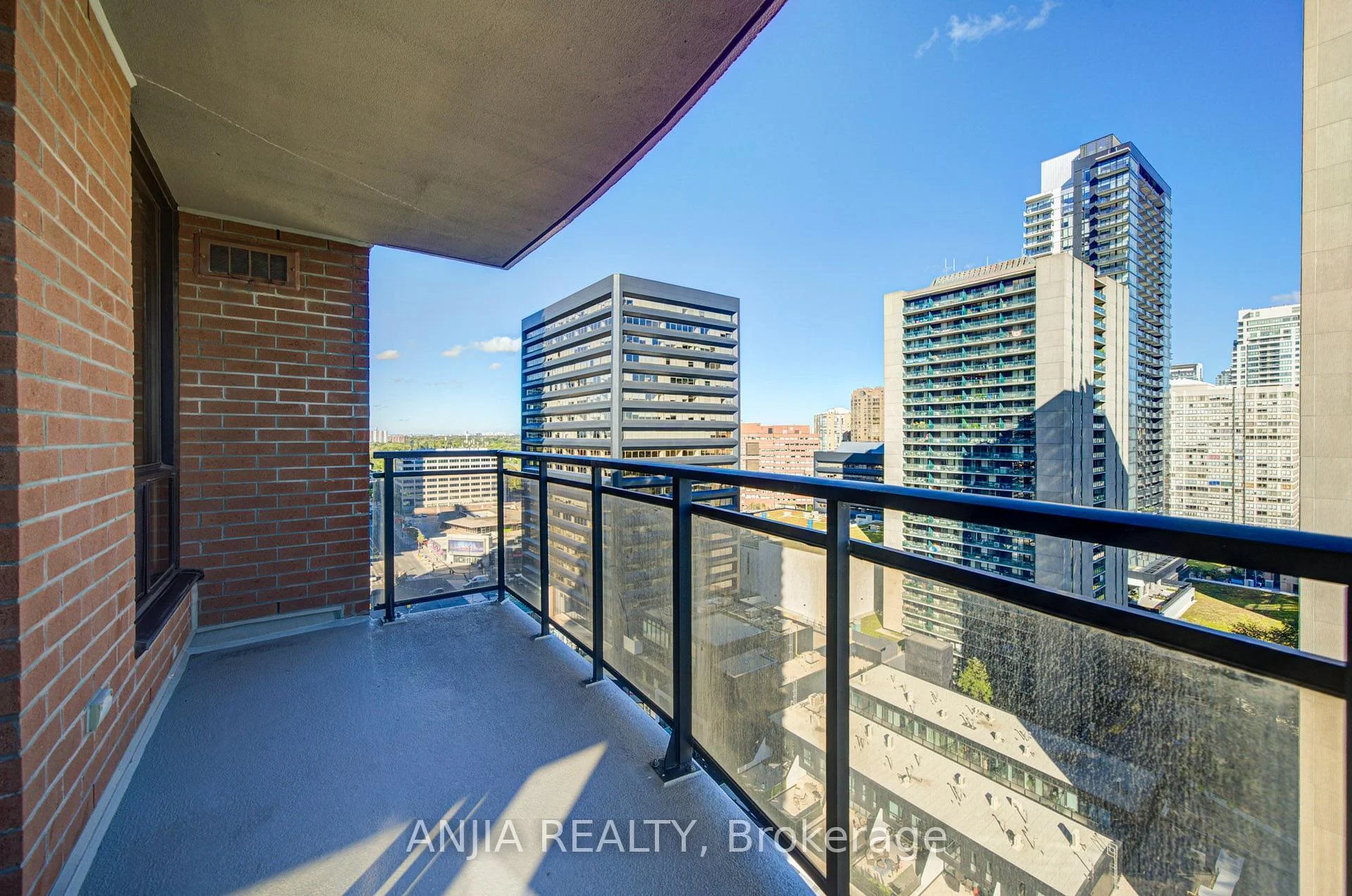 Photo 37 of 33 Sheppard Avenue E, North York, Willowdale East — HOMEH