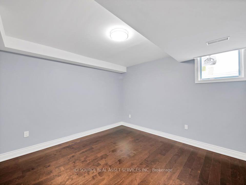 Photo 10 of Unit Unit #B, 84 Magill Street, Hamilton, Strathcona — HOMEH