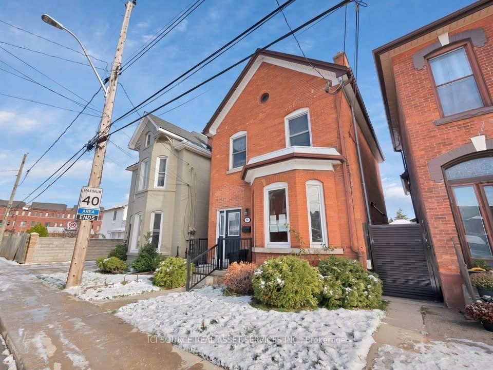 Photo 16 of Unit Unit #B, 84 Magill Street, Hamilton, Strathcona — HOMEH