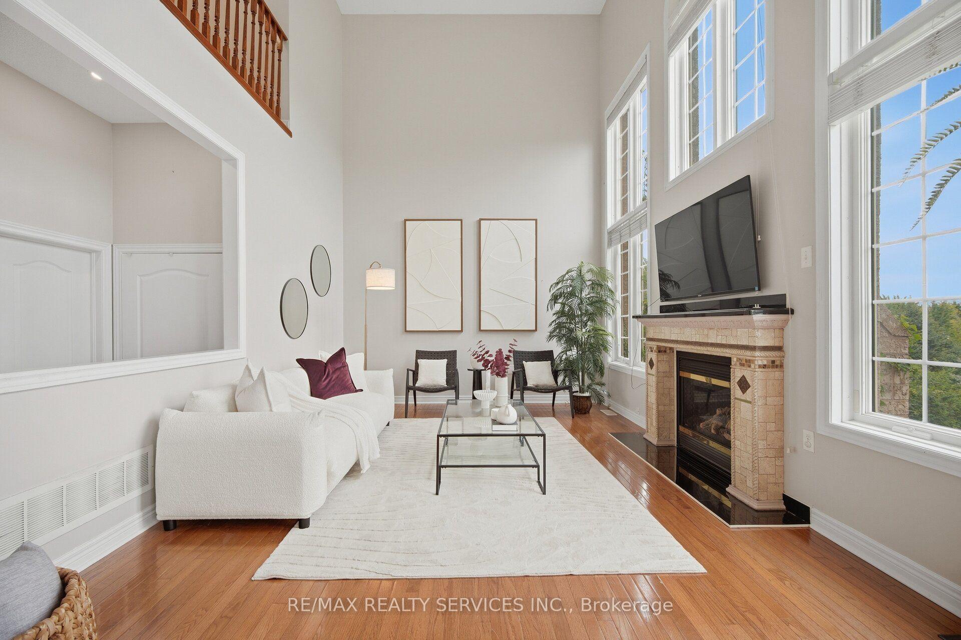 Photo 17 of 100 Southlake Boulevard, Brampton, Madoc — HOMEH