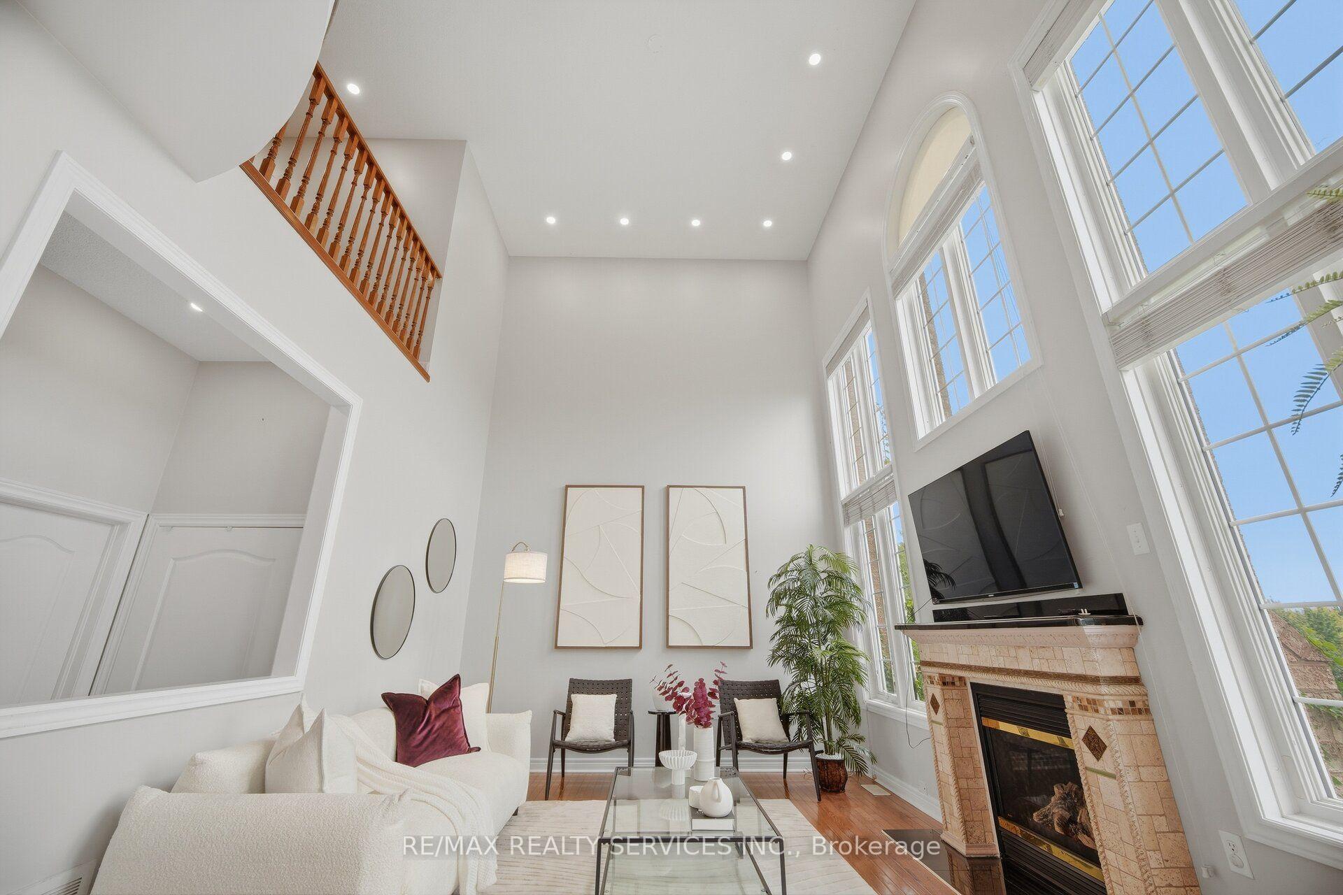 Photo 19 of 100 Southlake Boulevard, Brampton, Madoc — HOMEH