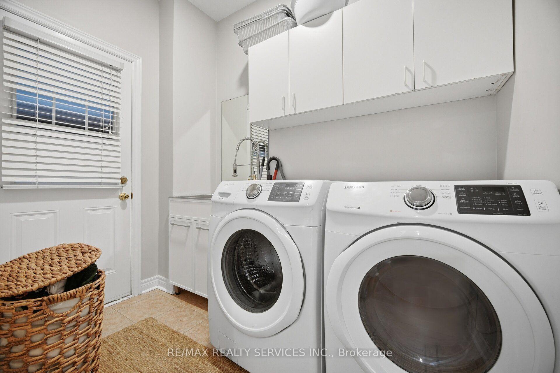 Photo 23 of 100 Southlake Boulevard, Brampton, Madoc — HOMEH