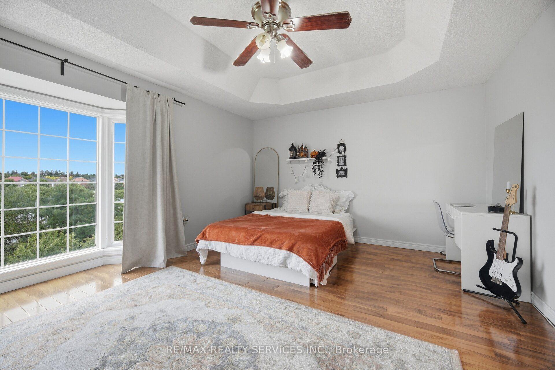 Photo 26 of 100 Southlake Boulevard, Brampton, Madoc — HOMEH