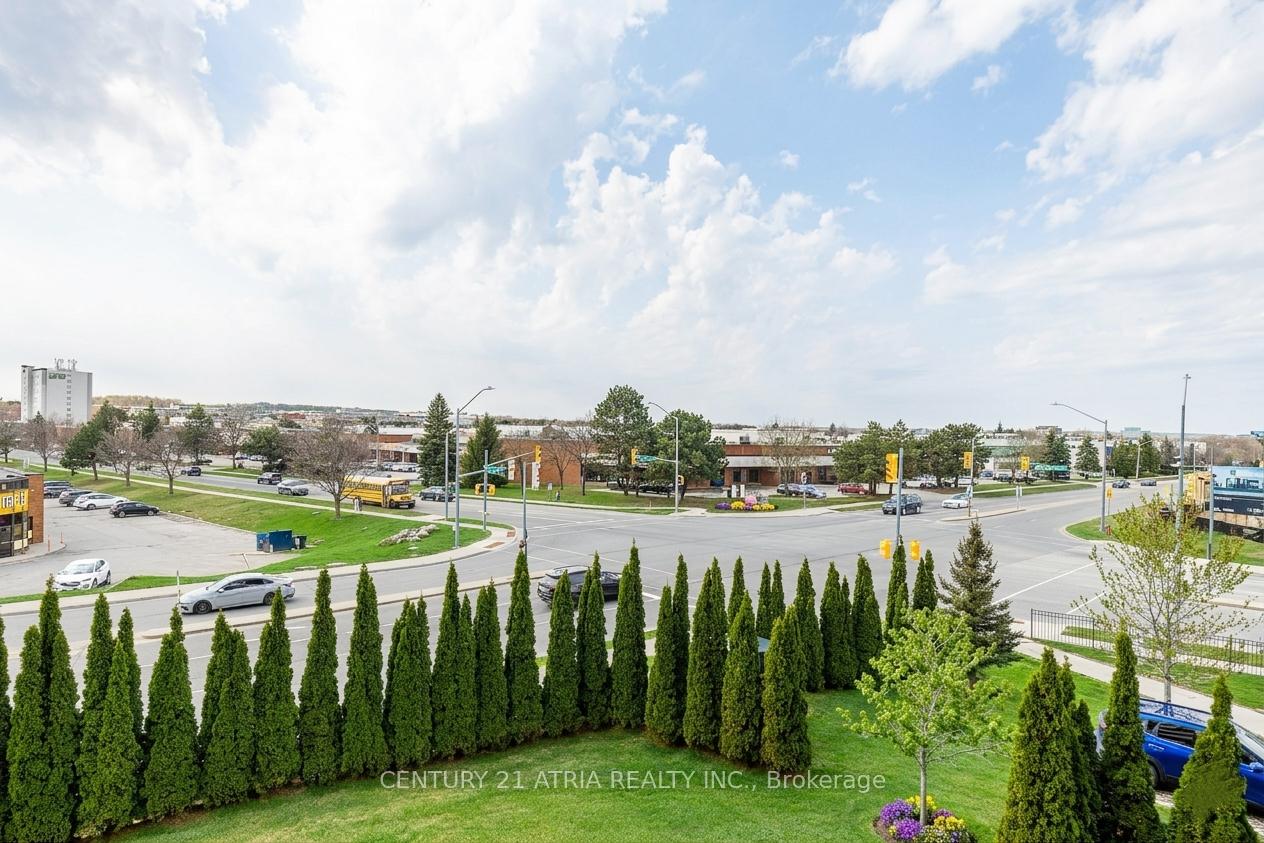 Photo 15 of Unit 310, 75 Norman Bethune Avenue, Richmond Hill, Beaver Creek Business Park — HOMEH