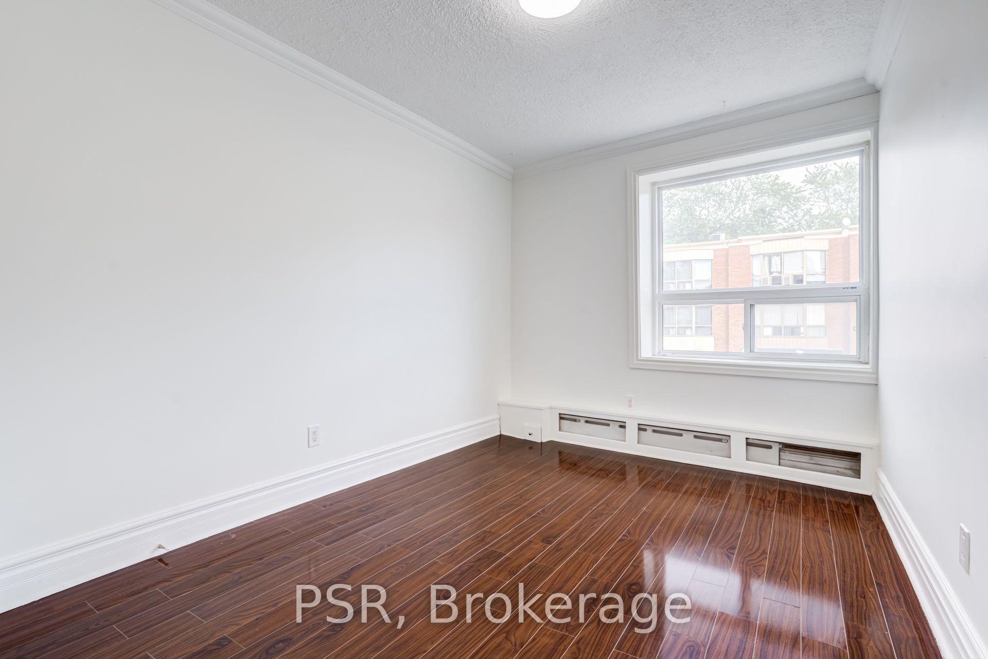 Photo 10 of Unit 2, 2 Craighurst Avenue, Toronto, Lawrence Park North — HOMEH