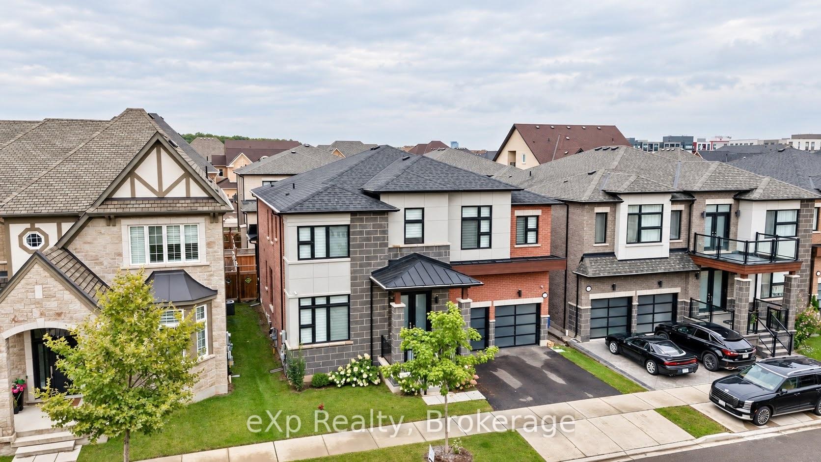 Front of 3313 Sunningdale Gardens