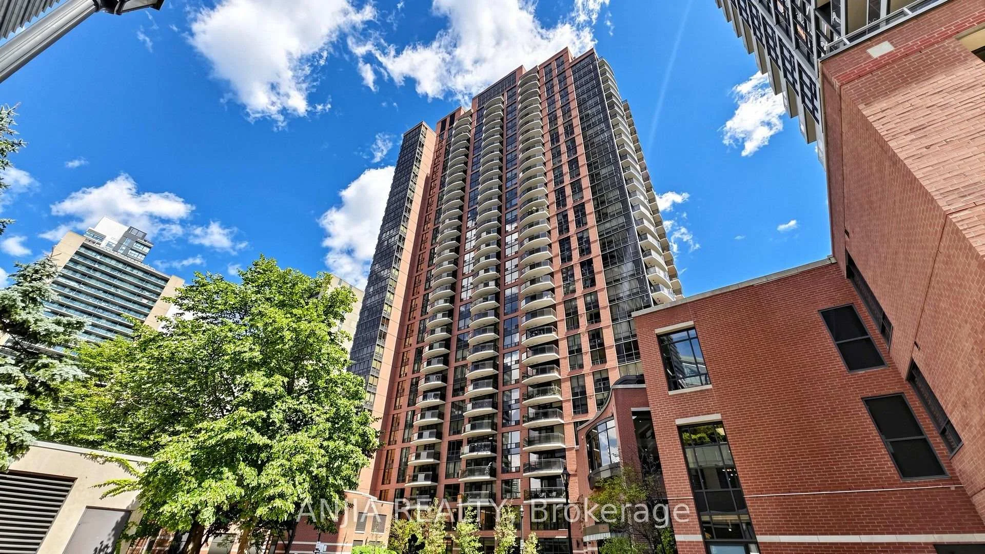 Photo of Unit 2010, 33 Sheppard Avenue E