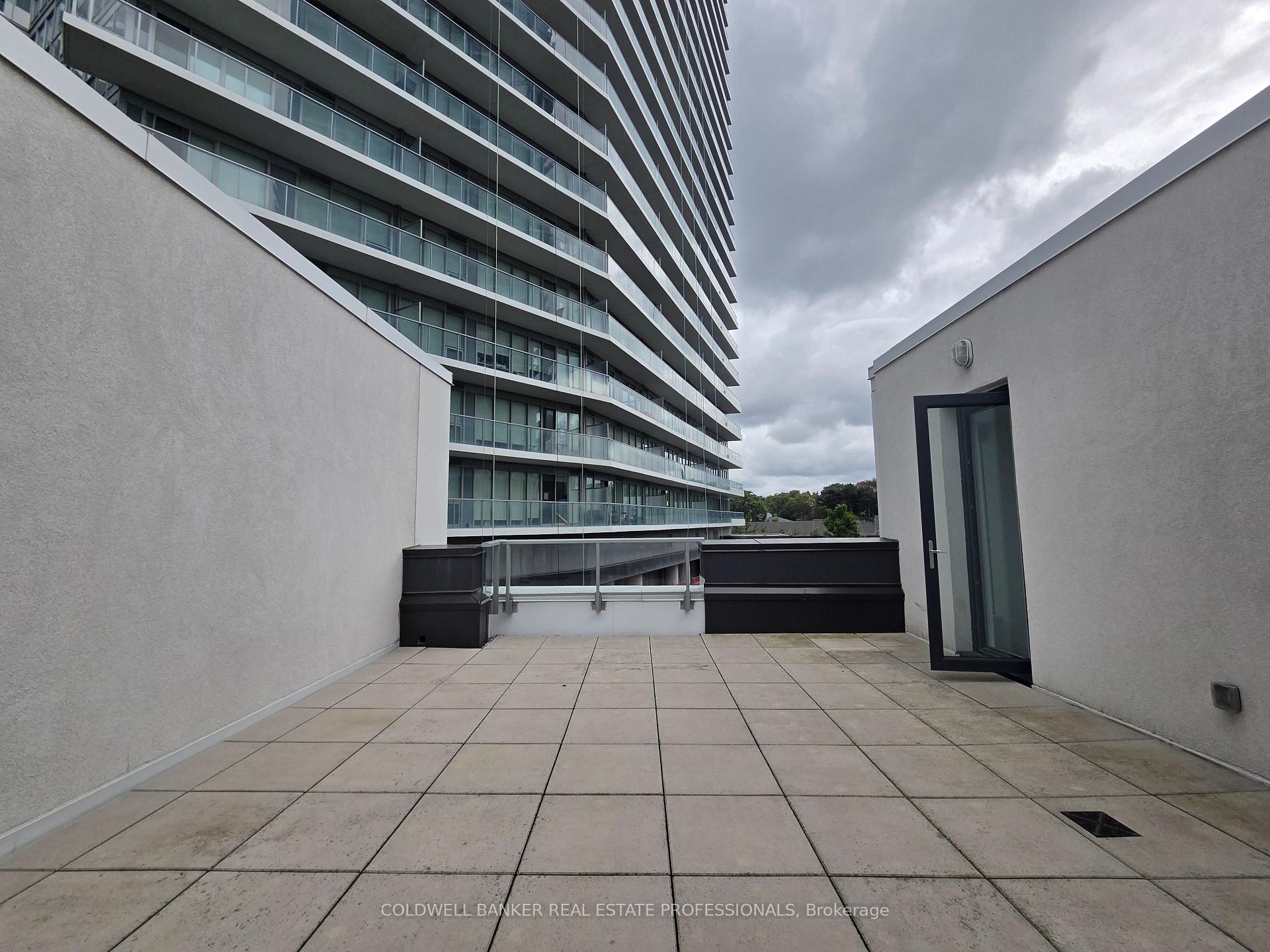 Photo 18 of Unit Th06, 113 Mcmahon Drive, North York, Bayview Village — HOMEH