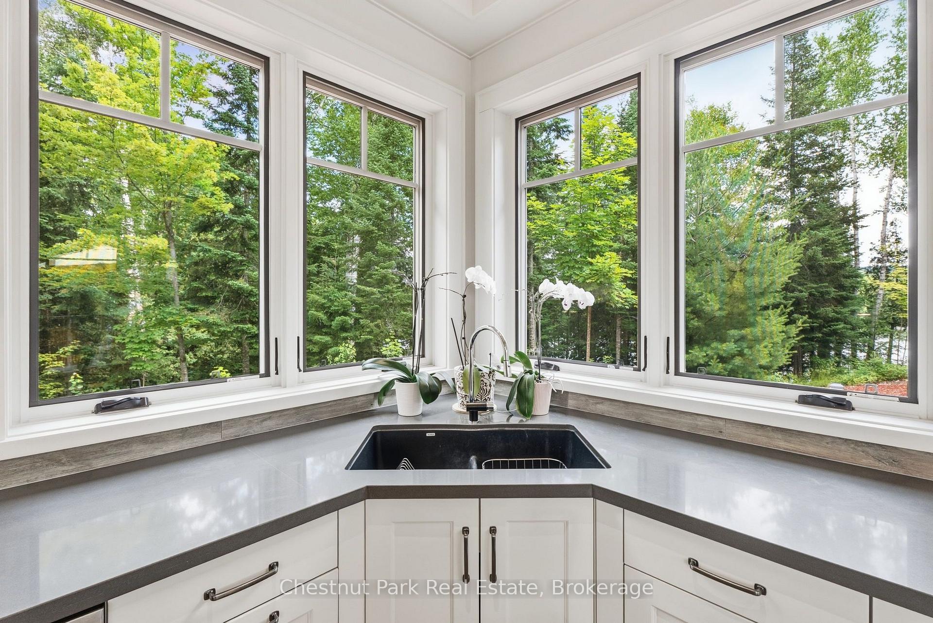 Photo 14 of 1136 Severn Lane, Algonquin Highlands, McClintock — HOMEH