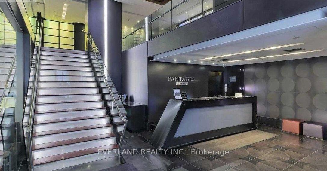 Photo 2 of Unit 907, 210 Victoria Street, Toronto, Church-Yonge Corridor — HOMEH