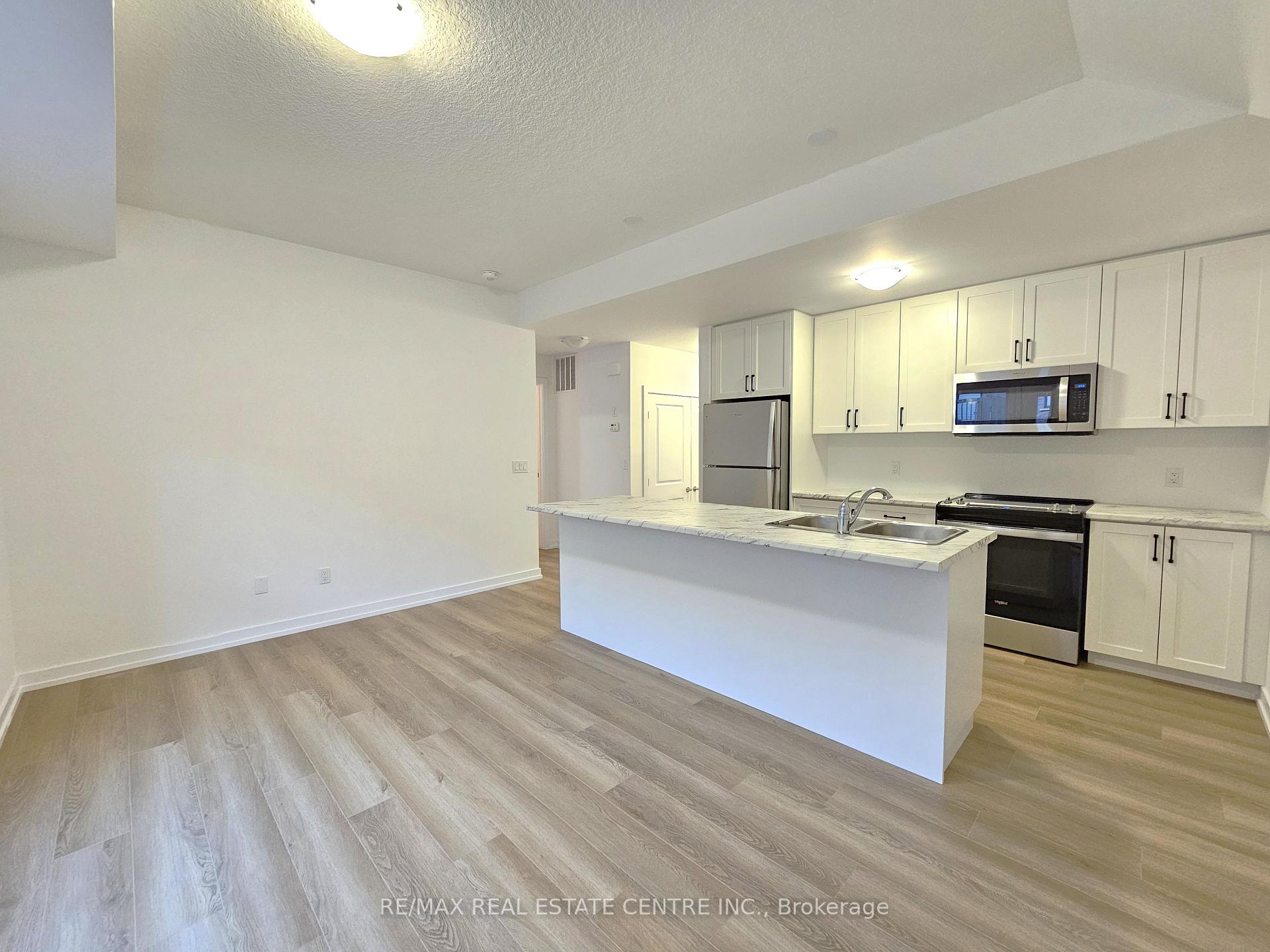 Photo 4 of Unit 11, 70 Kenesky Drive, Hamilton, Waterdown — HOMEH