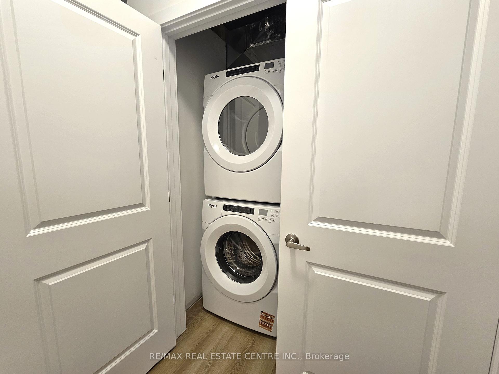 Photo 11 of Unit 11, 70 Kenesky Drive, Hamilton, Waterdown — HOMEH