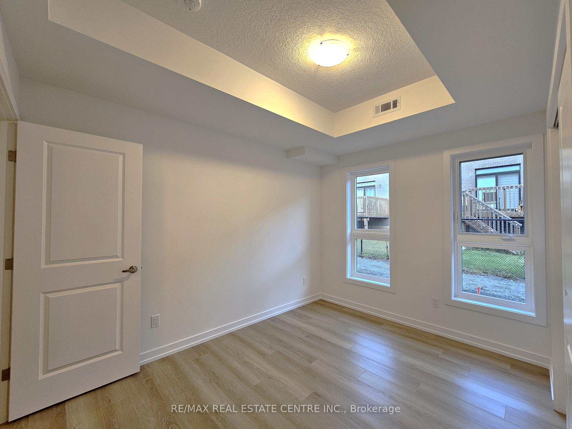 Photo 15 of Unit 11, 70 Kenesky Drive, Hamilton, Waterdown — HOMEH