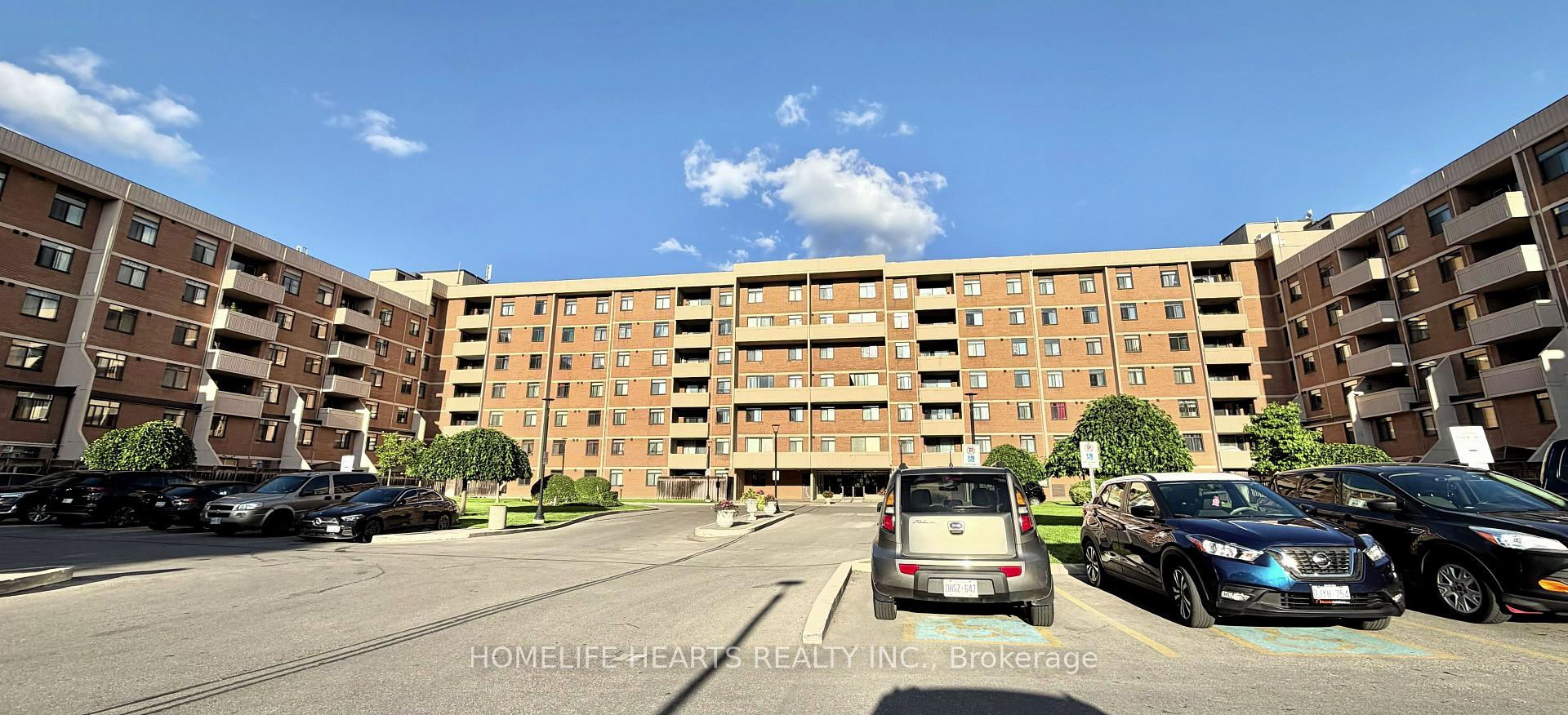 Photo 2 of Unit 149, 2645 Jane Street, North York, Glenfield-Jane Heights — HOMEH