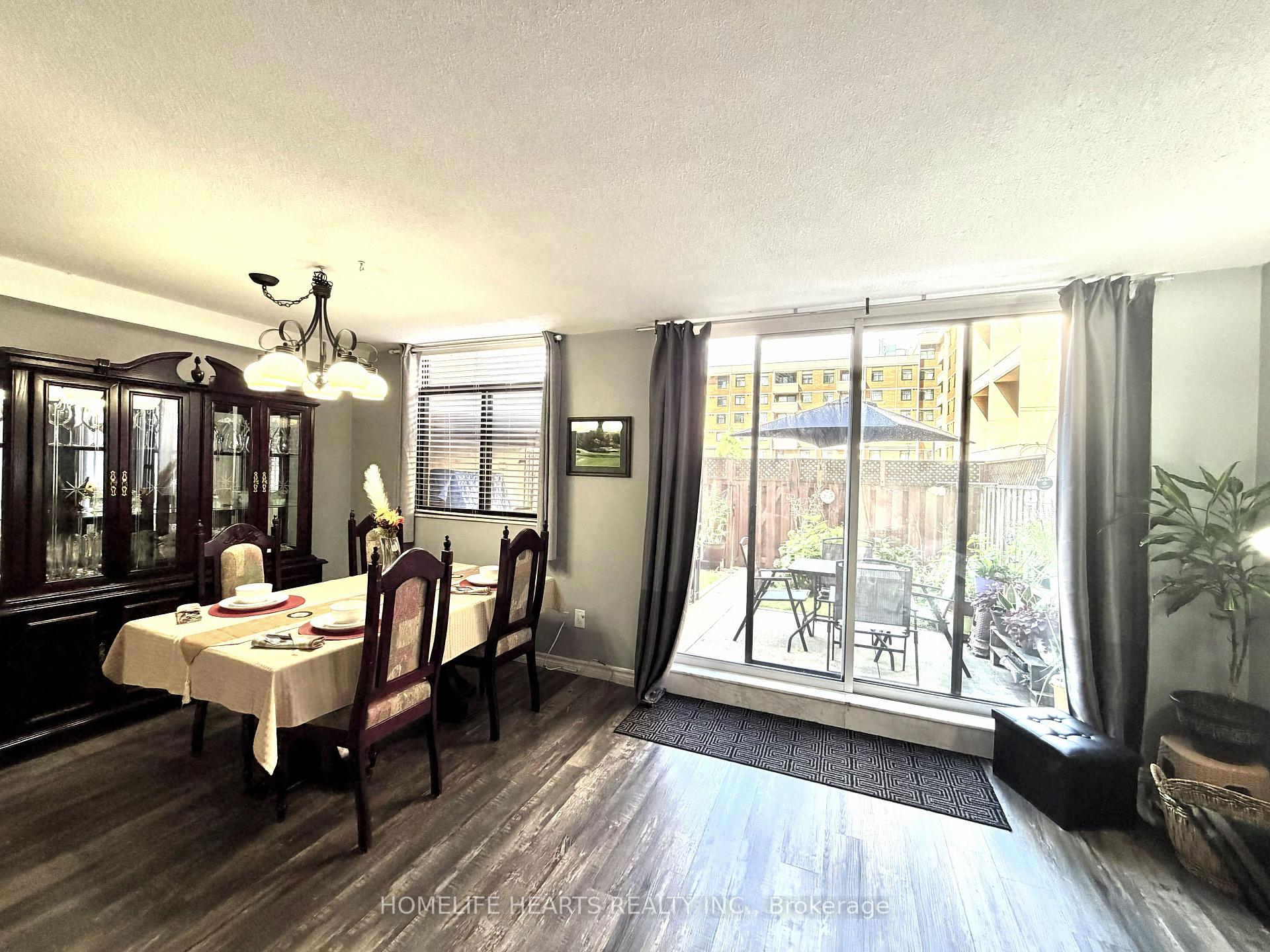Photo 7 of Unit 149, 2645 Jane Street, North York, Glenfield-Jane Heights — HOMEH
