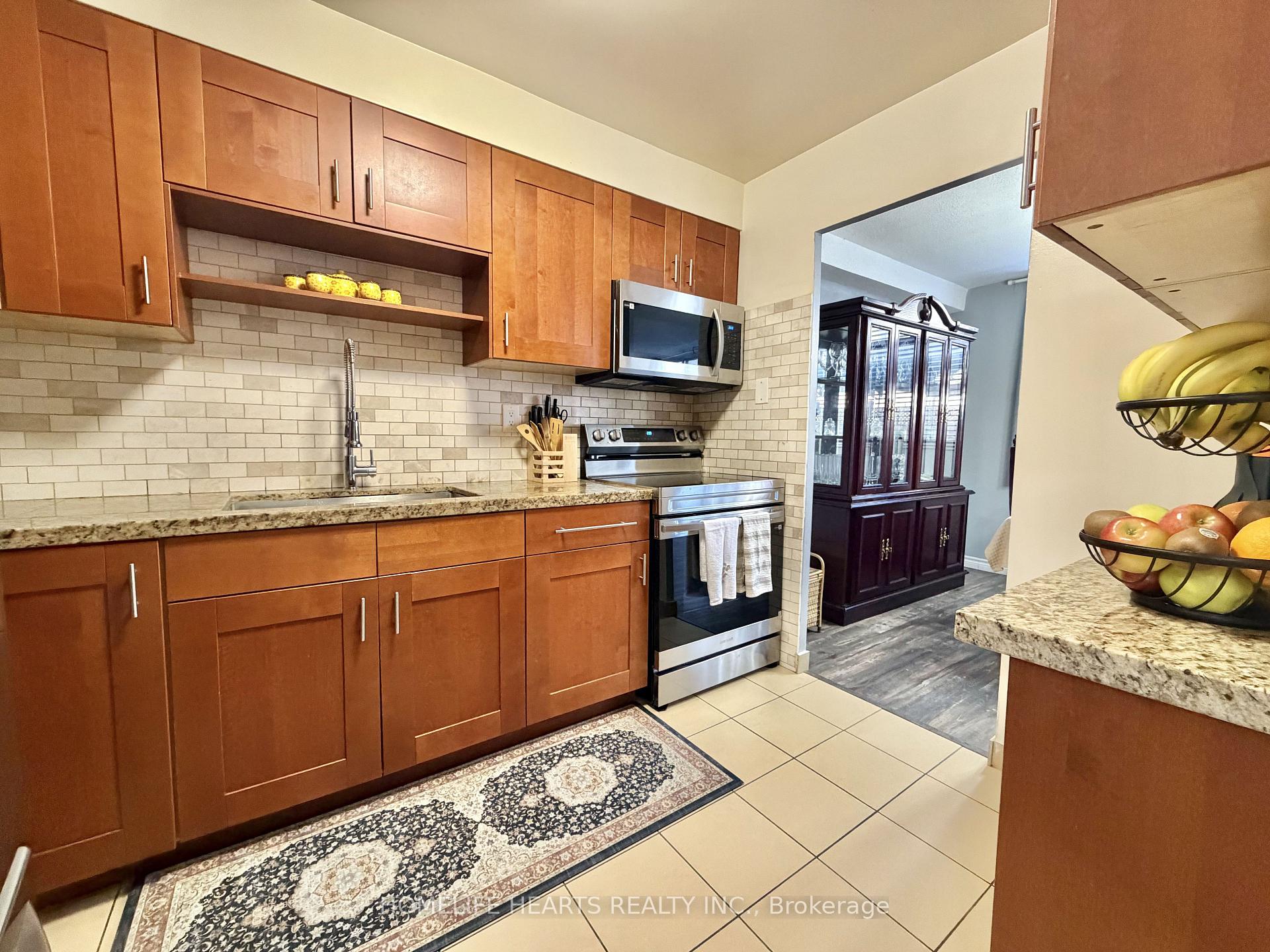 Photo 10 of Unit 149, 2645 Jane Street, North York, Glenfield-Jane Heights — HOMEH