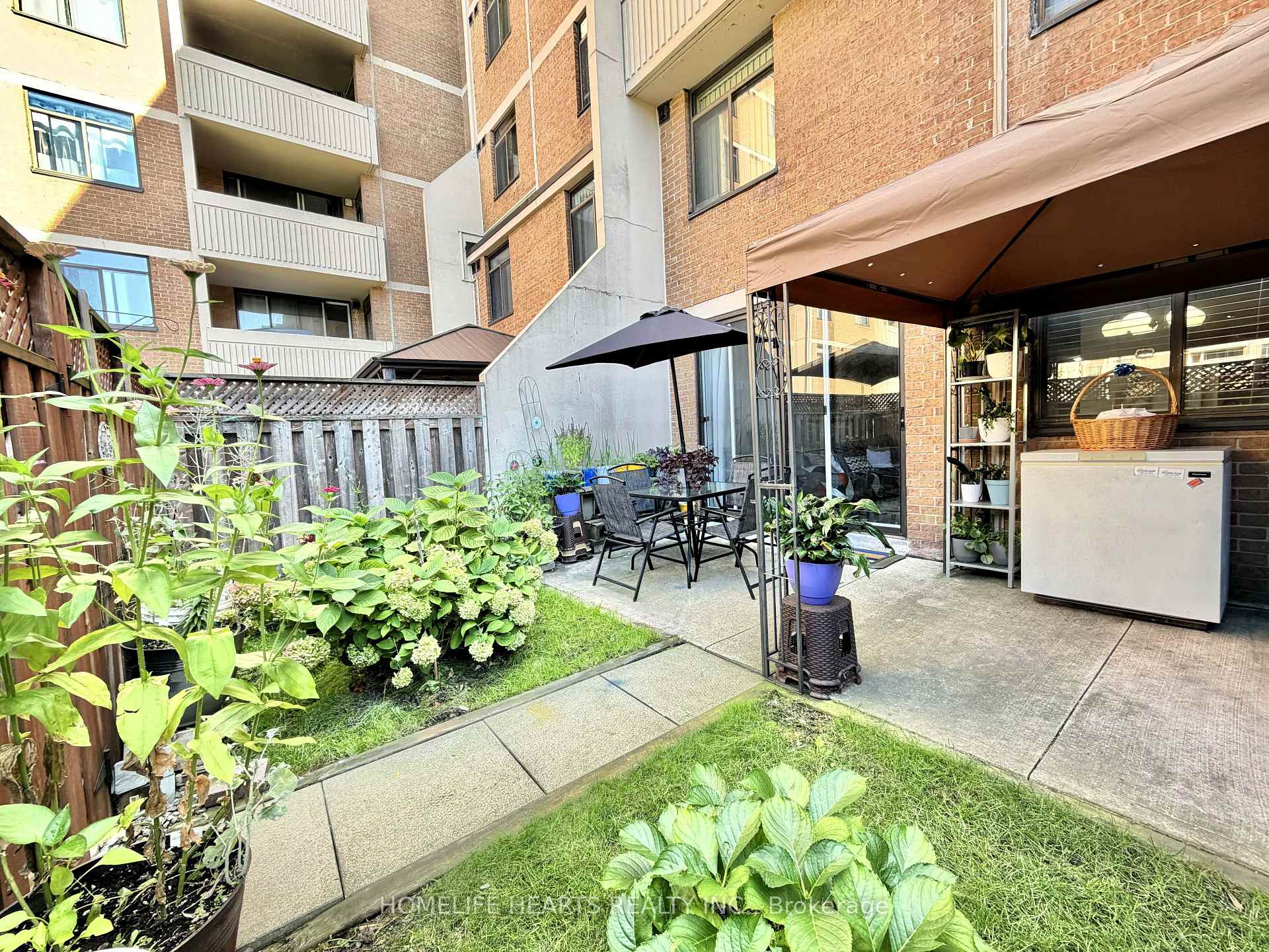 Photo 27 of Unit 149, 2645 Jane Street, North York, Glenfield-Jane Heights — HOMEH