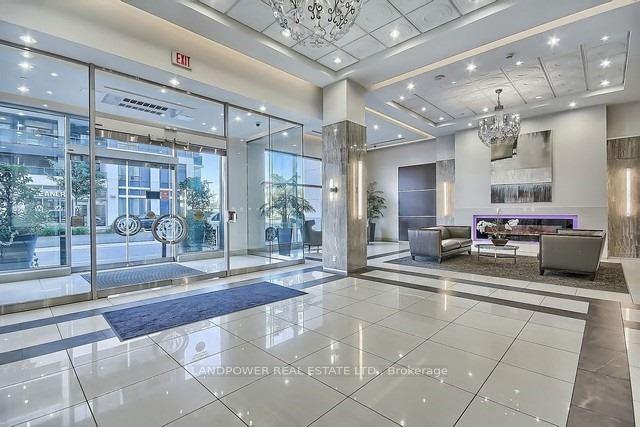 Photo 2 of Unit 820, 7161 Yonge Street, Markham, Thornhill — HOMEH