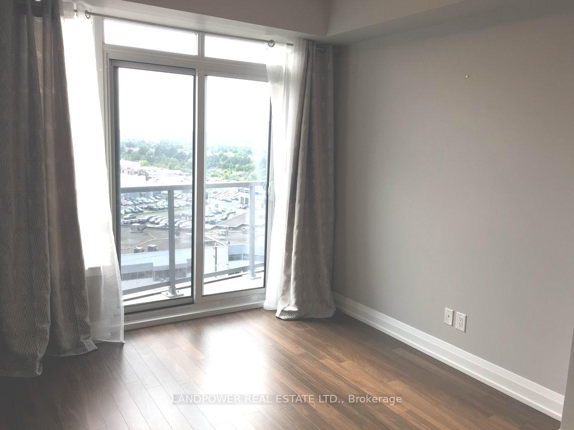 Photo 4 of Unit 820, 7161 Yonge Street, Markham, Thornhill — HOMEH