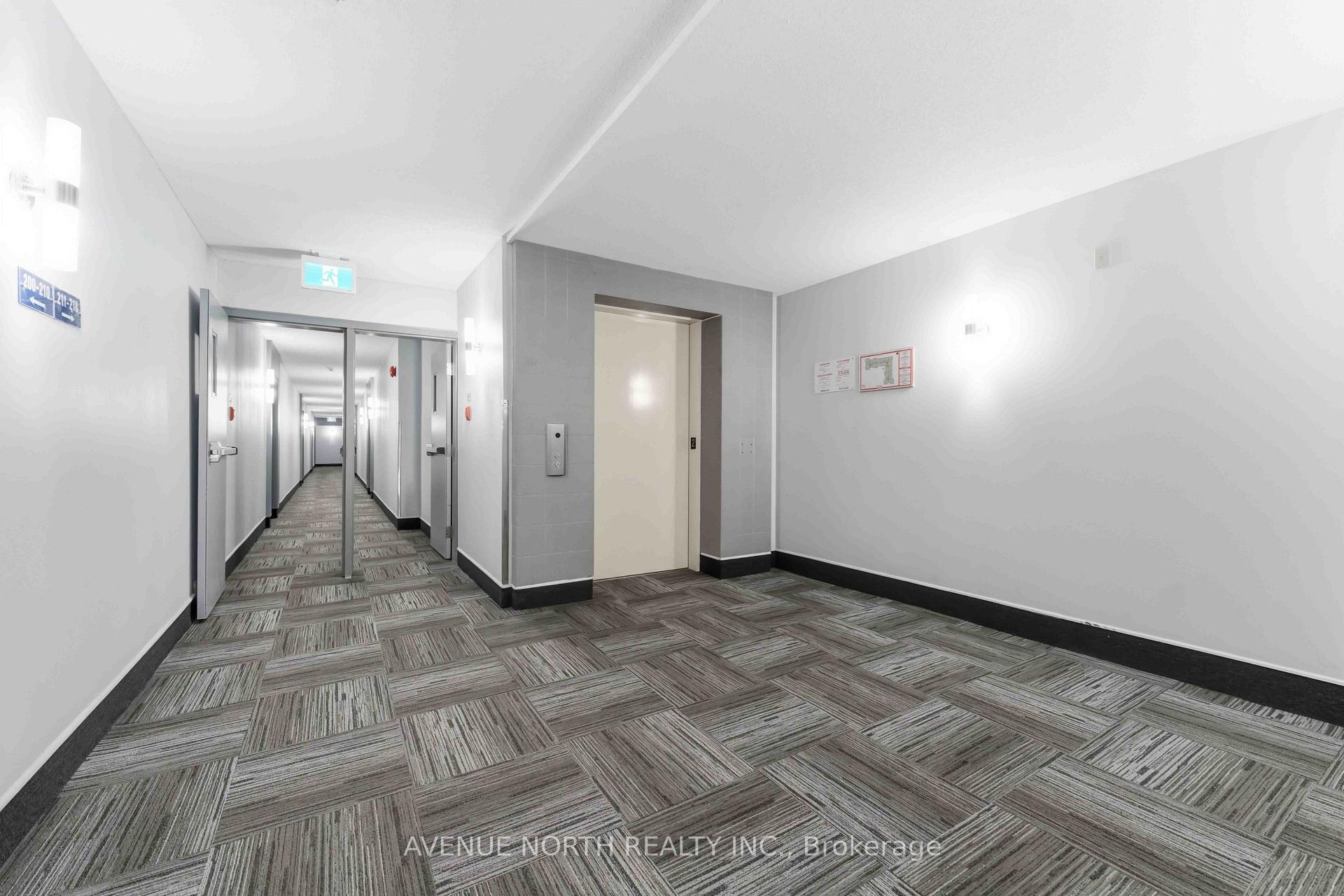 Photo 4 of Unit 210, 212 Viewmount Drive, Ottawa, Borden Farm/Stewart Farm/Carleton Heights/Parkwood Hills — HOMEH