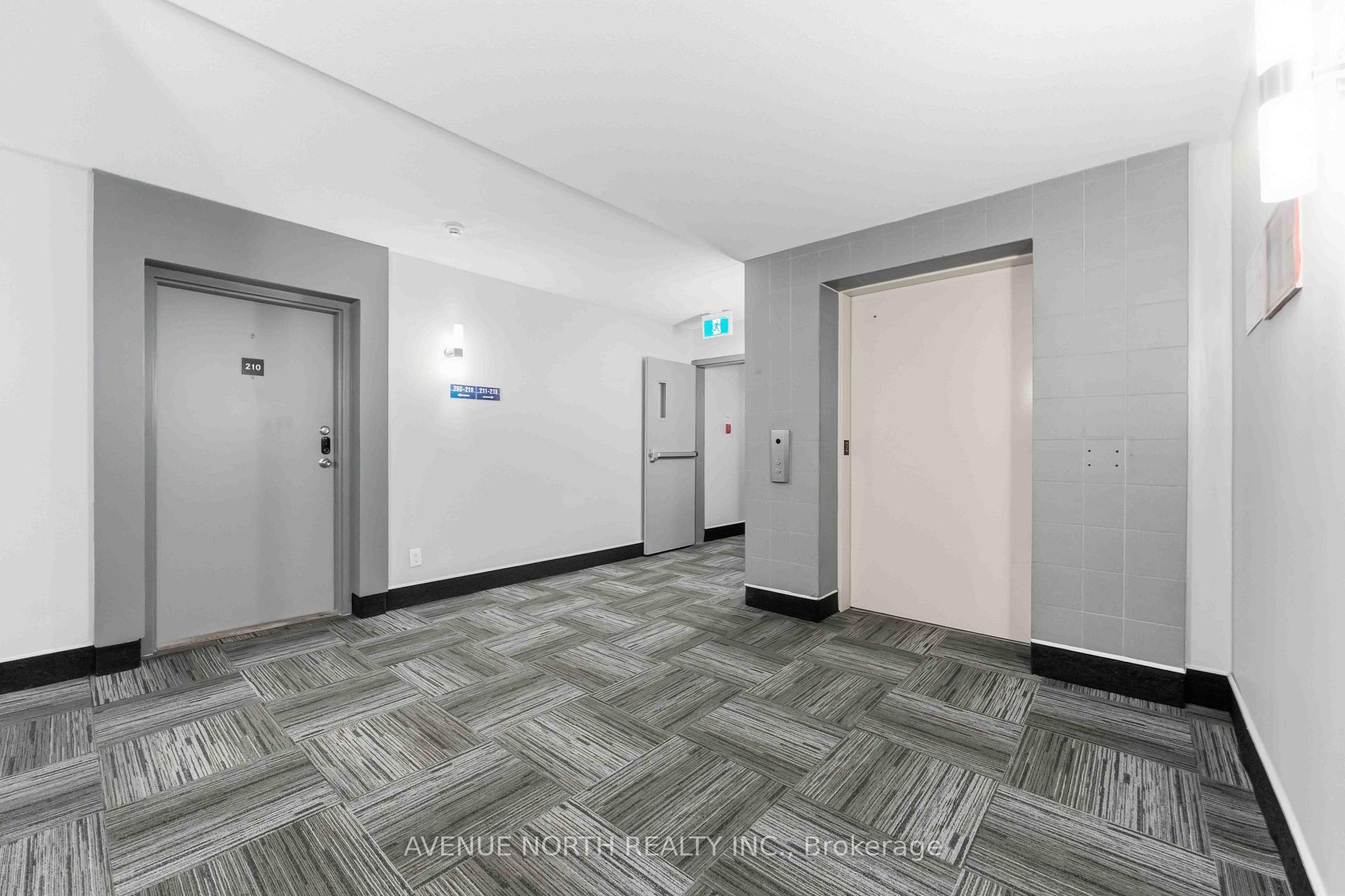 Photo 6 of Unit 210, 212 Viewmount Drive, Ottawa, Borden Farm/Stewart Farm/Carleton Heights/Parkwood Hills — HOMEH