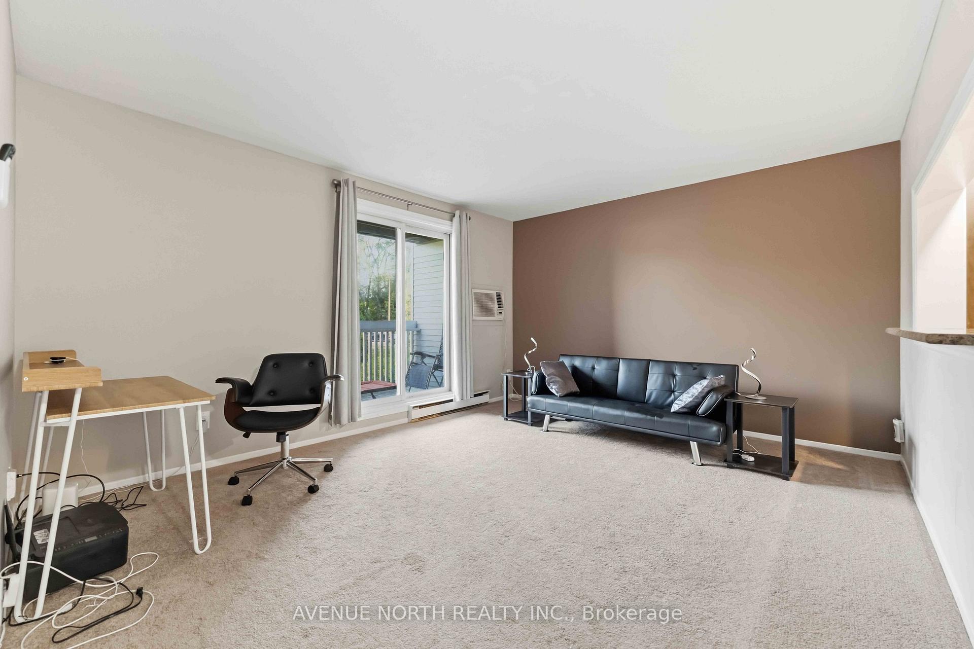 Photo 8 of Unit 210, 212 Viewmount Drive, Ottawa, Borden Farm/Stewart Farm/Carleton Heights/Parkwood Hills — HOMEH