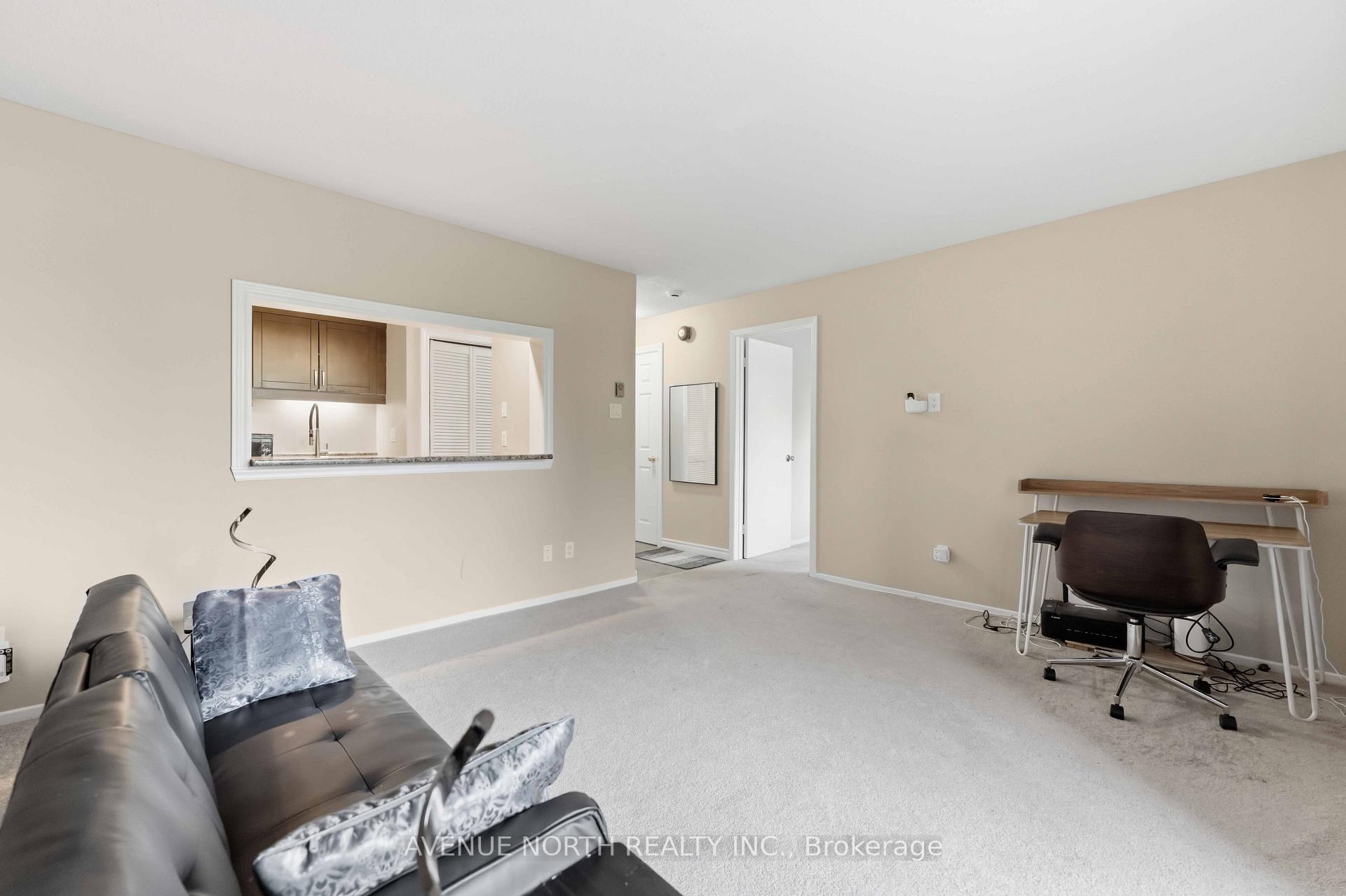 Photo 12 of Unit 210, 212 Viewmount Drive, Ottawa, Borden Farm/Stewart Farm/Carleton Heights/Parkwood Hills — HOMEH