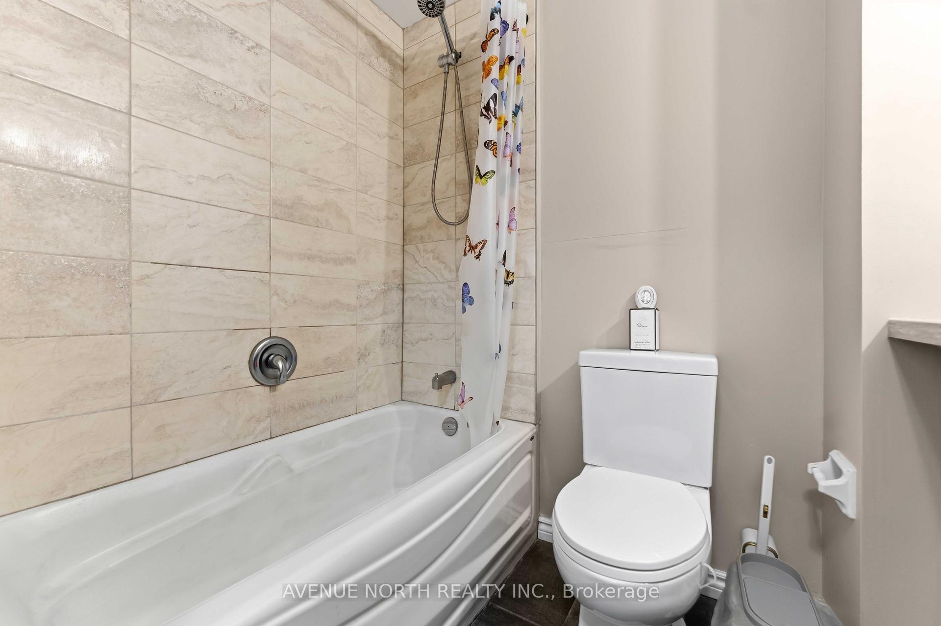 Photo 25 of Unit 210, 212 Viewmount Drive, Ottawa, Borden Farm/Stewart Farm/Carleton Heights/Parkwood Hills — HOMEH