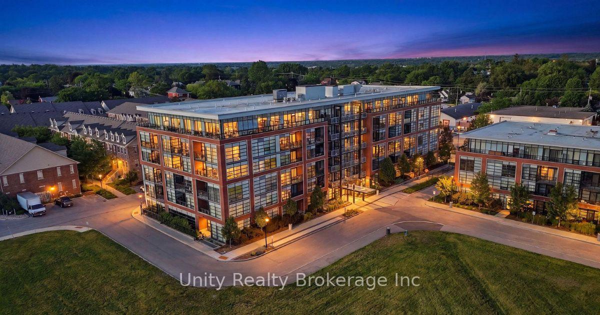Photo of Unit 312, 15 Prince Albert Boulevard