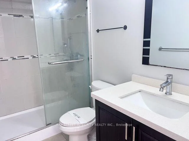 Photo 13 of 22 Dunbar Crescent, Markham, Milliken Mills East — HOMEH