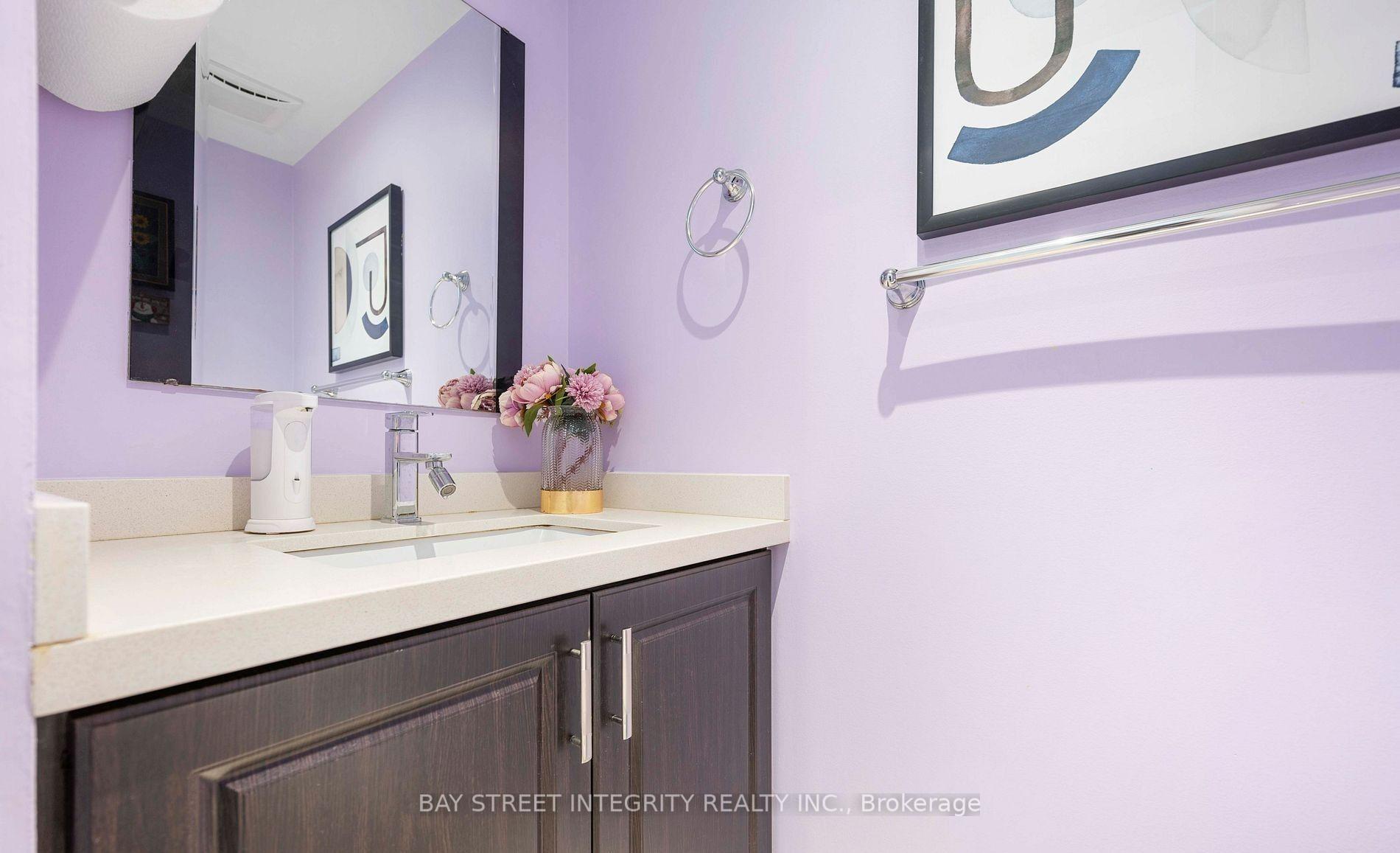 Photo 18 of 22 Dunbar Crescent, Markham, Milliken Mills East — HOMEH