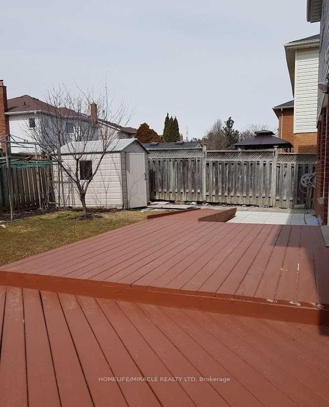 Photo 15 of Unit Main, 942 Sandcliff Drive, Oshawa, Pinecrest — HOMEH