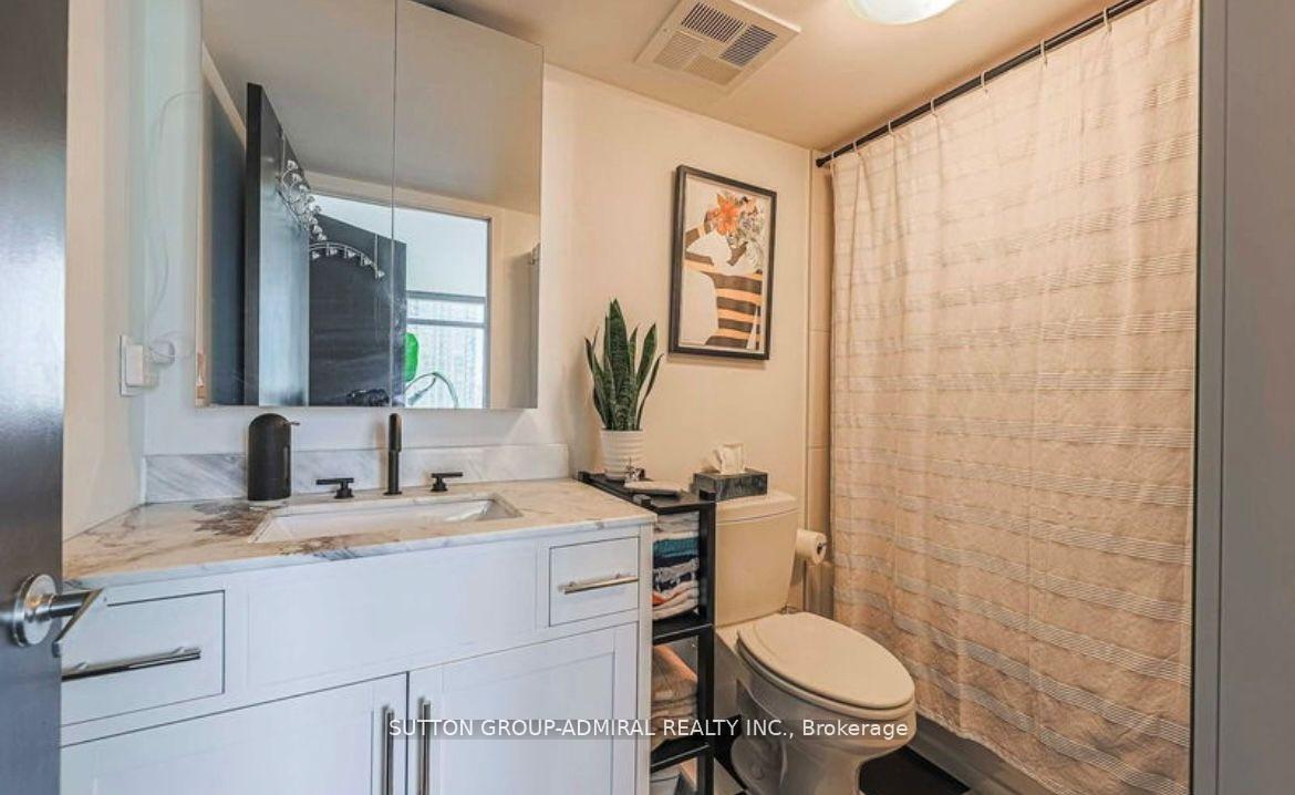 Photo 3 of Unit 1911, 397 Front Street W, Toronto, Waterfront Communities — HOMEH