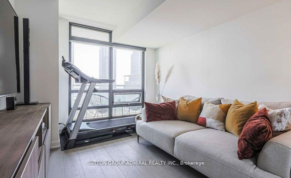 Photo 5 of Unit 1911, 397 Front Street W, Toronto, Waterfront Communities — HOMEH