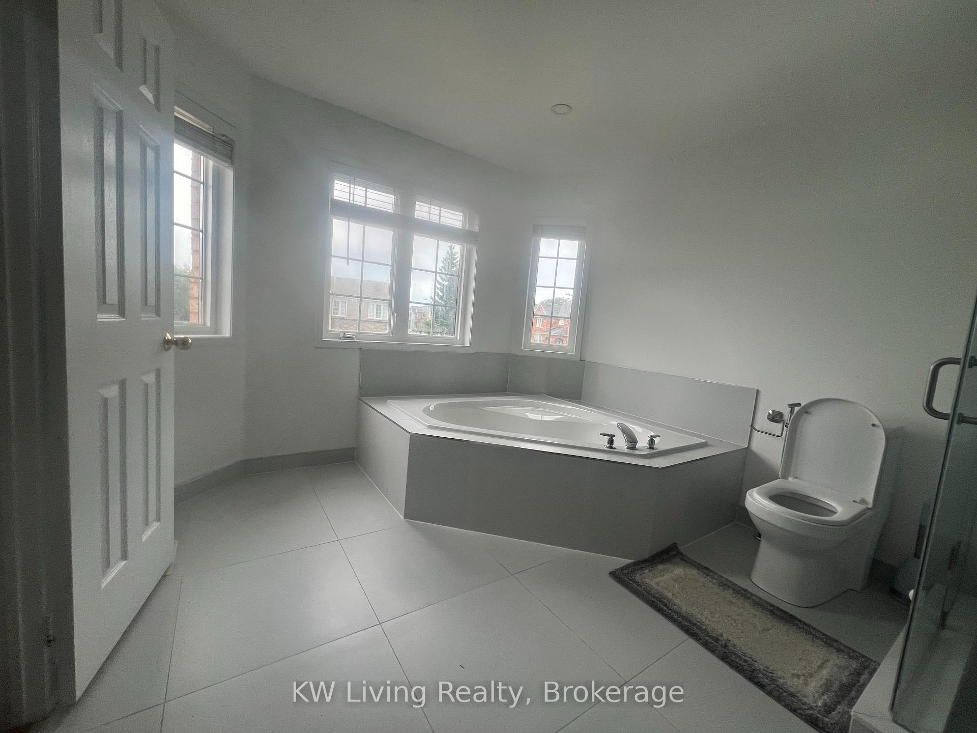 Photo 13 of 3159 Turbine Crescent, Mississauga, Churchill Meadows — HOMEH